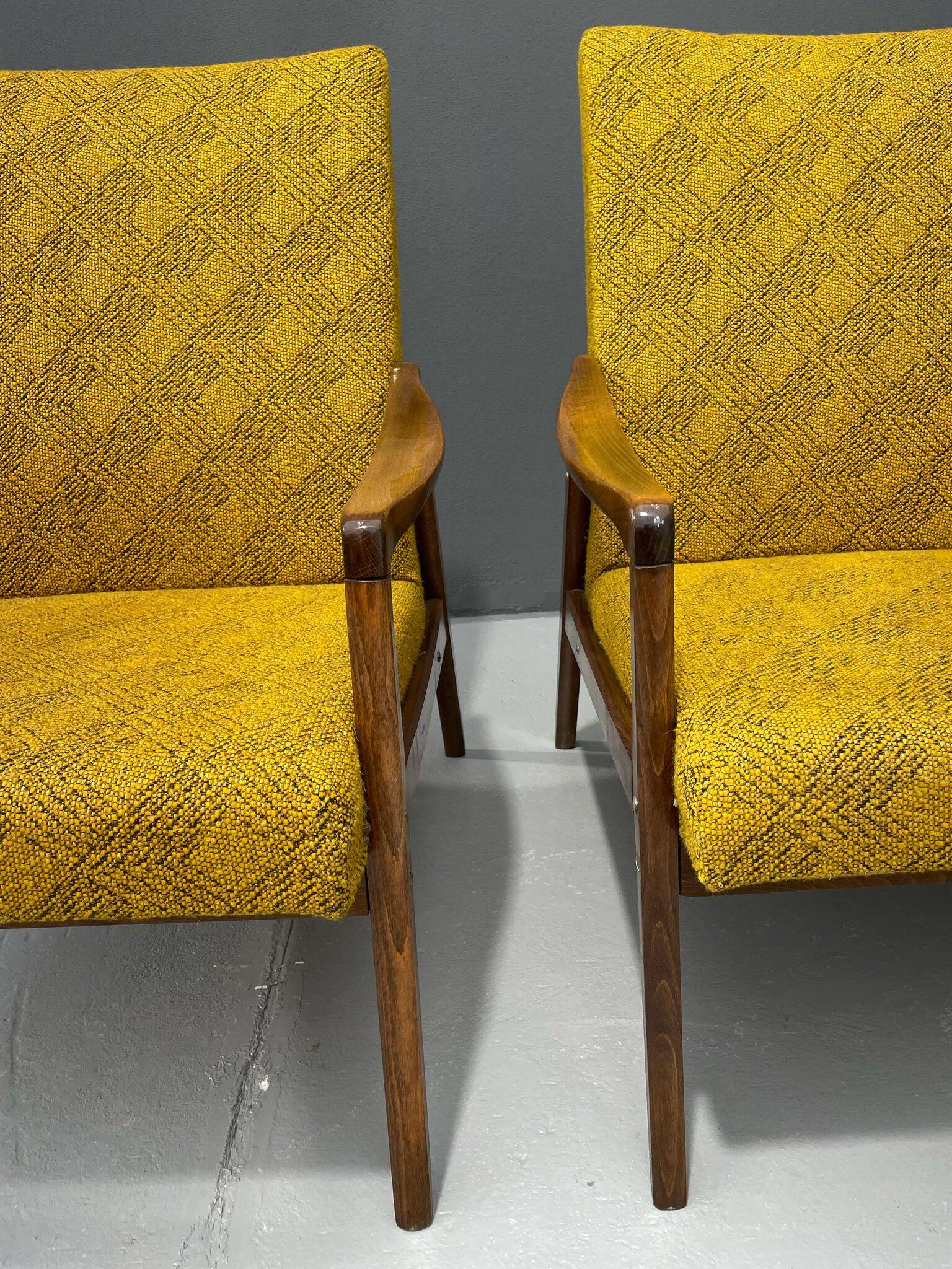 Fauteuils de Jiří Jiroutek – Interiér Praha, années 1960-70