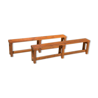 Paire de bancs modernistes en bois années 70