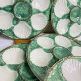 Assiettes à huîtres en barbotine