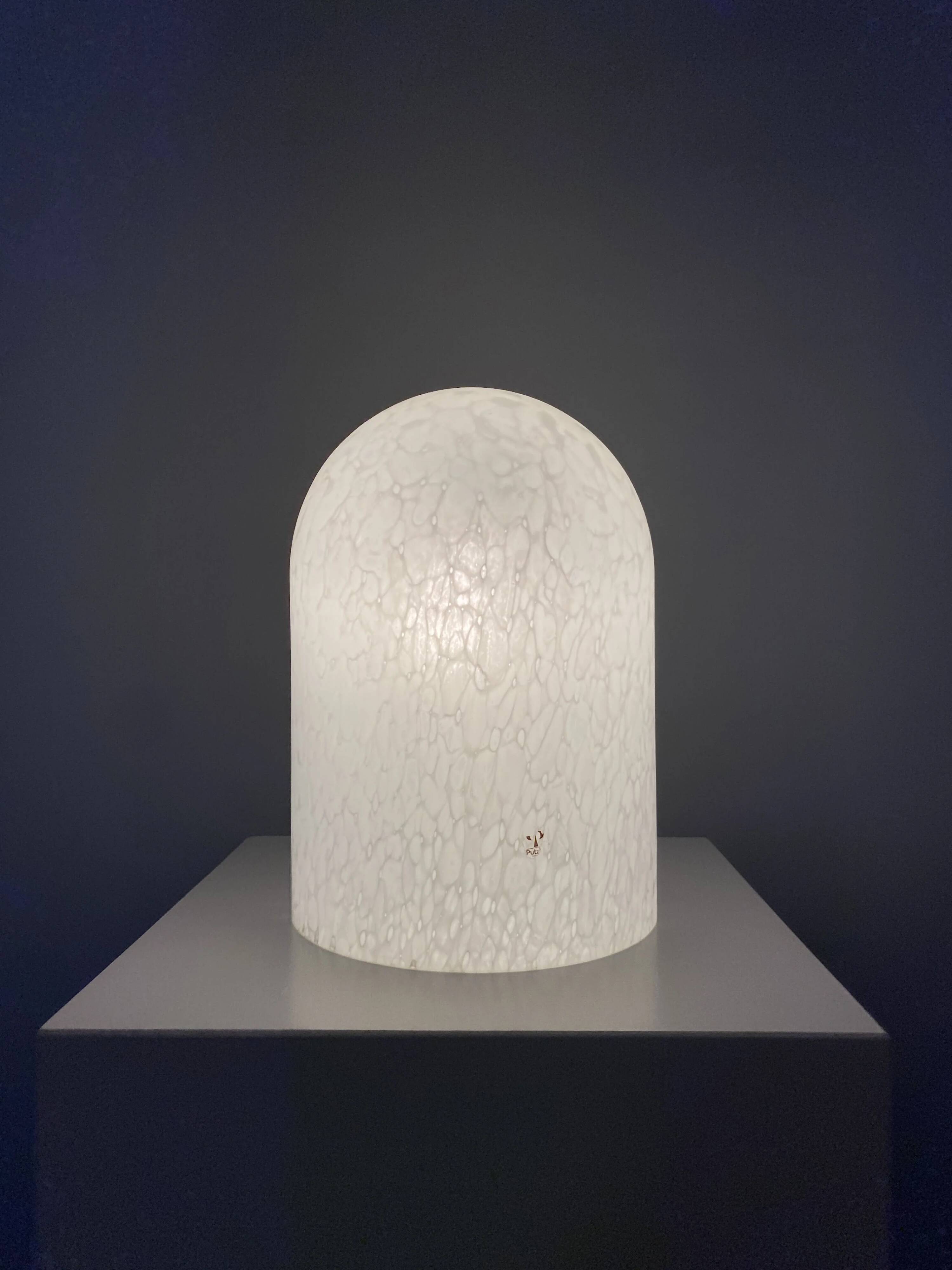 Dome table lamp in white crystal glass Peill and Putzler 1970