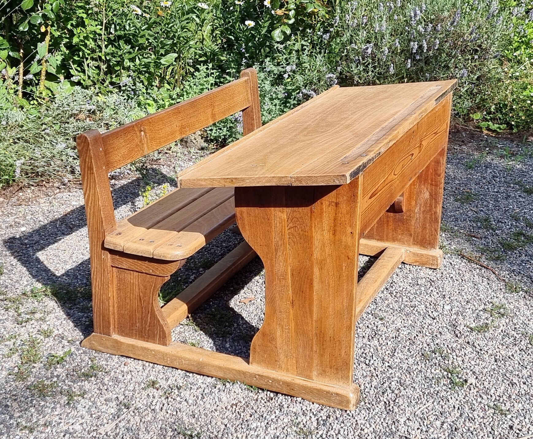 Bureau école maternelle années 50