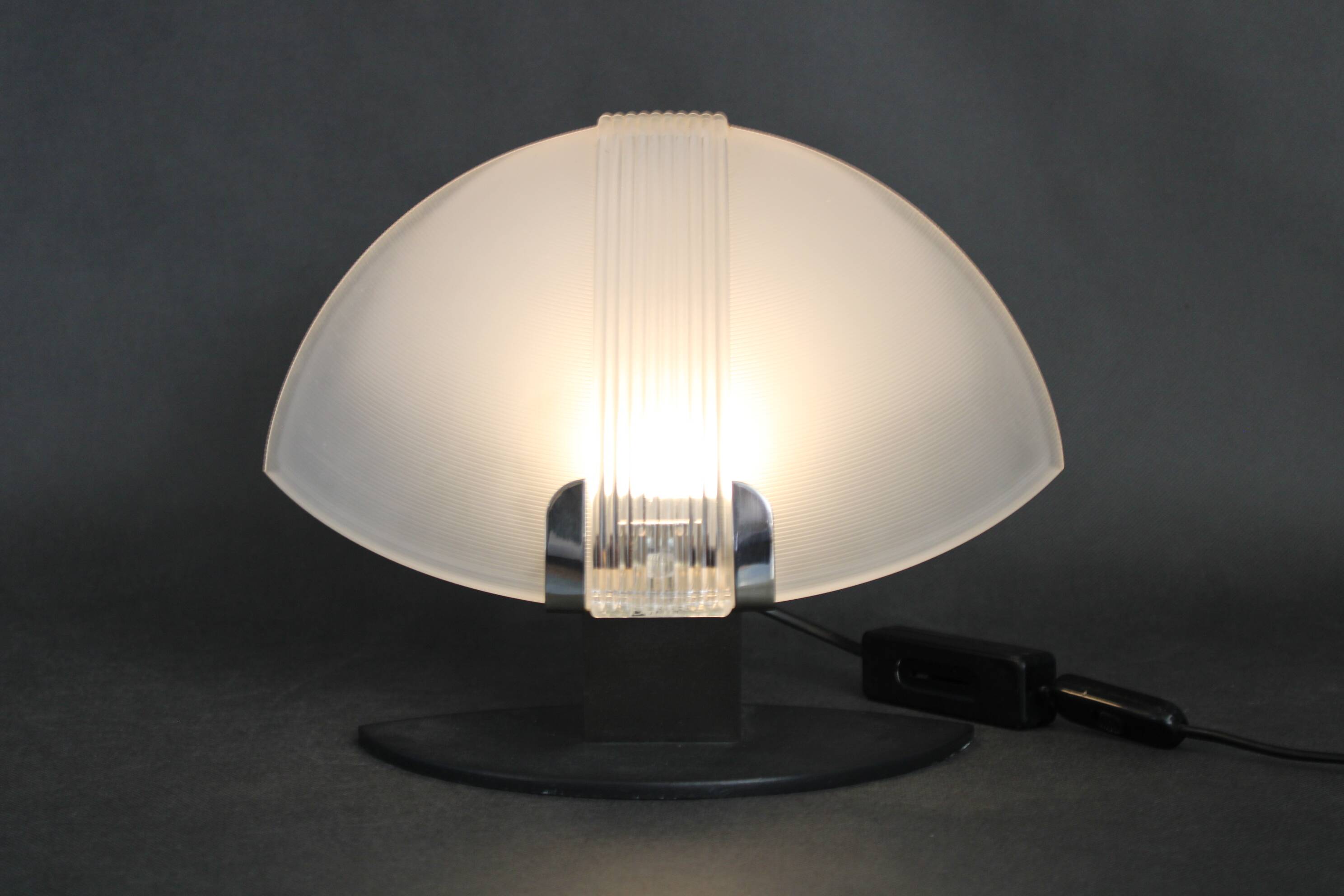 Pair of Italian midcentury table lamps by F. Fabbian, frosted glass, 1980s