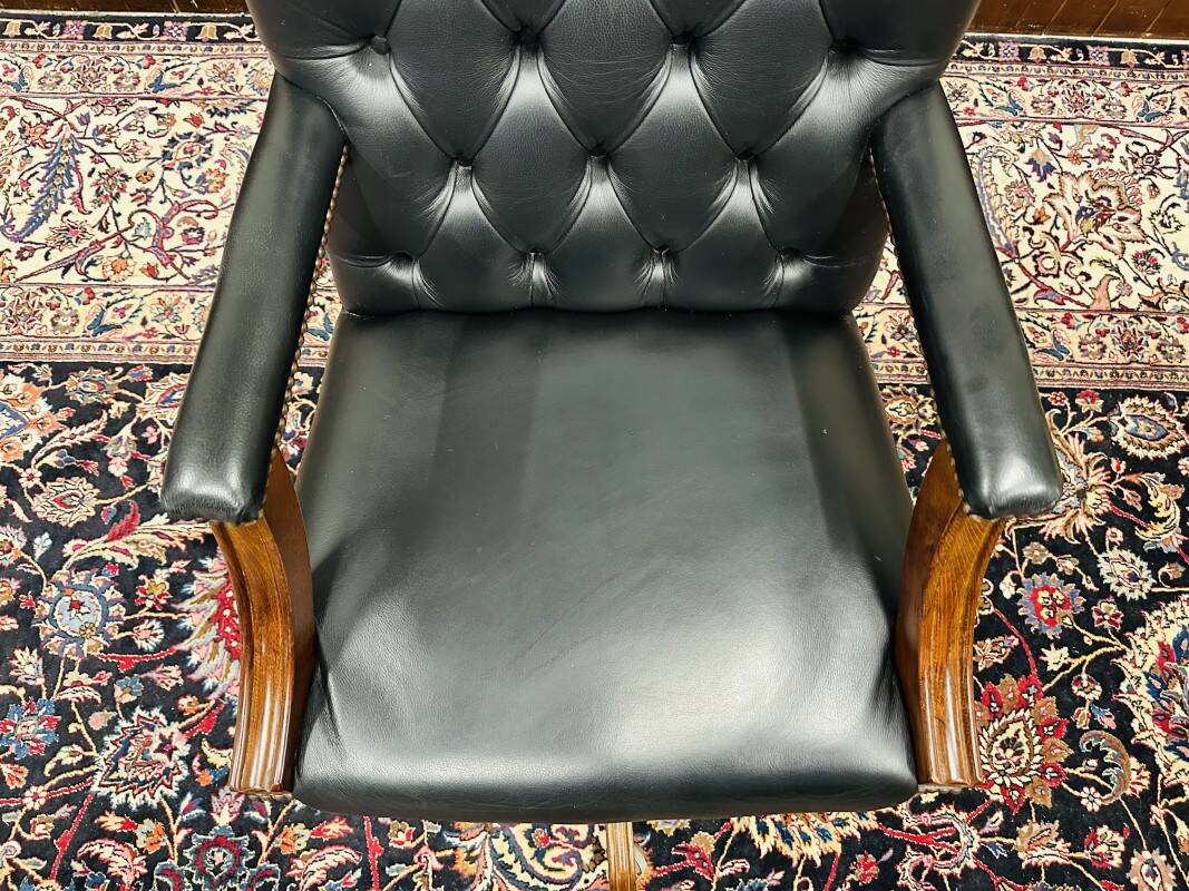 English President Chair Black Office chair black