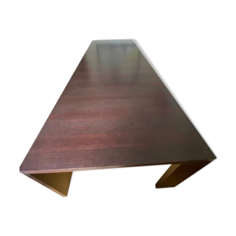 Table modèle Alceo d'Antonio Citterio de Maxalto B&B Italia