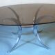 Table en verre fumé