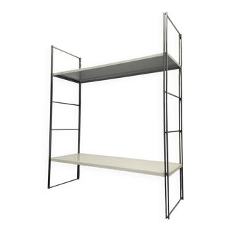 Metal string shelf