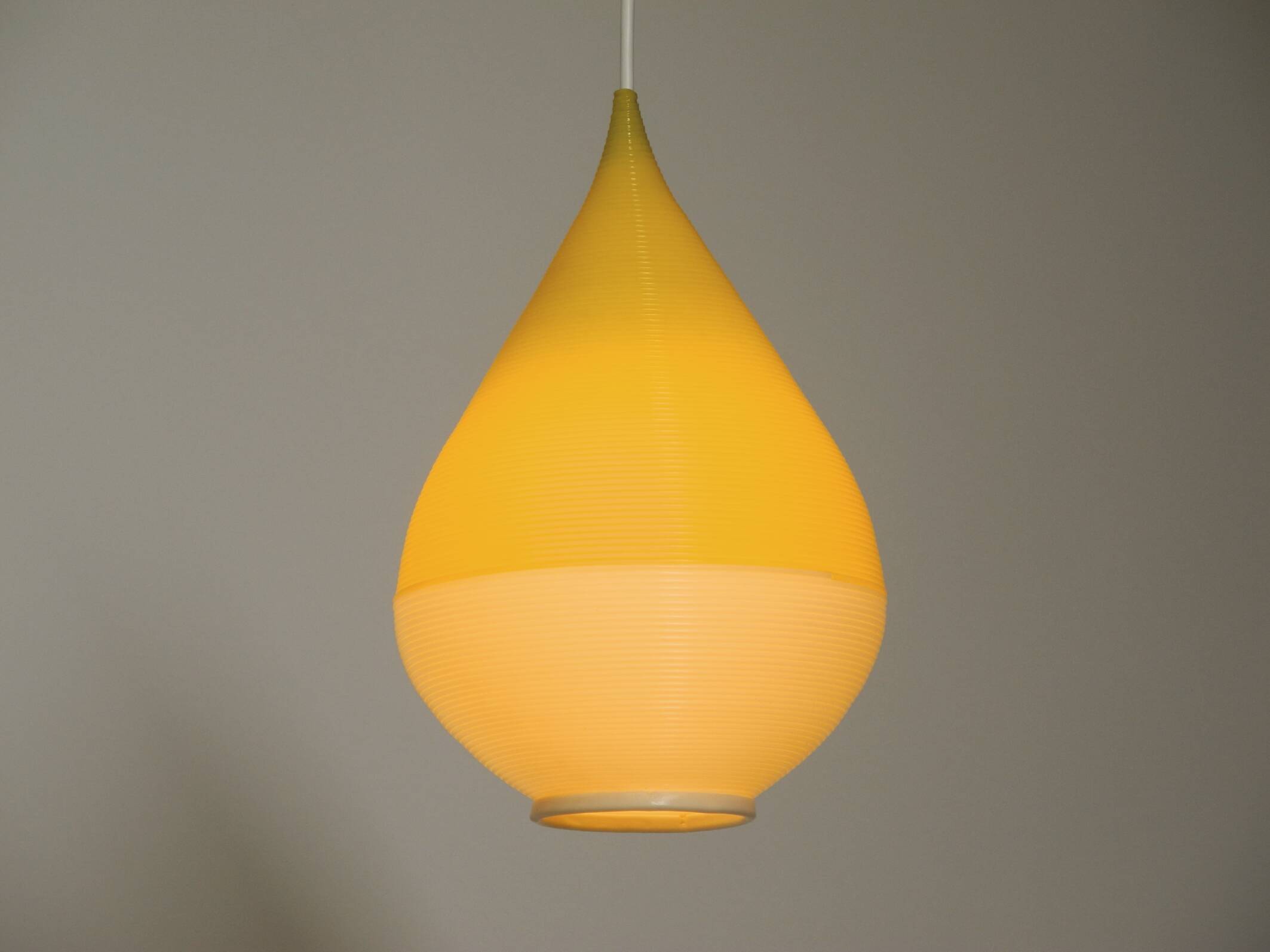 Beautiful original large 1960s Heifetz Rotaflex pendant lamp in drop shape