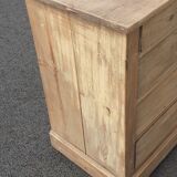 Ancient chest of drawers