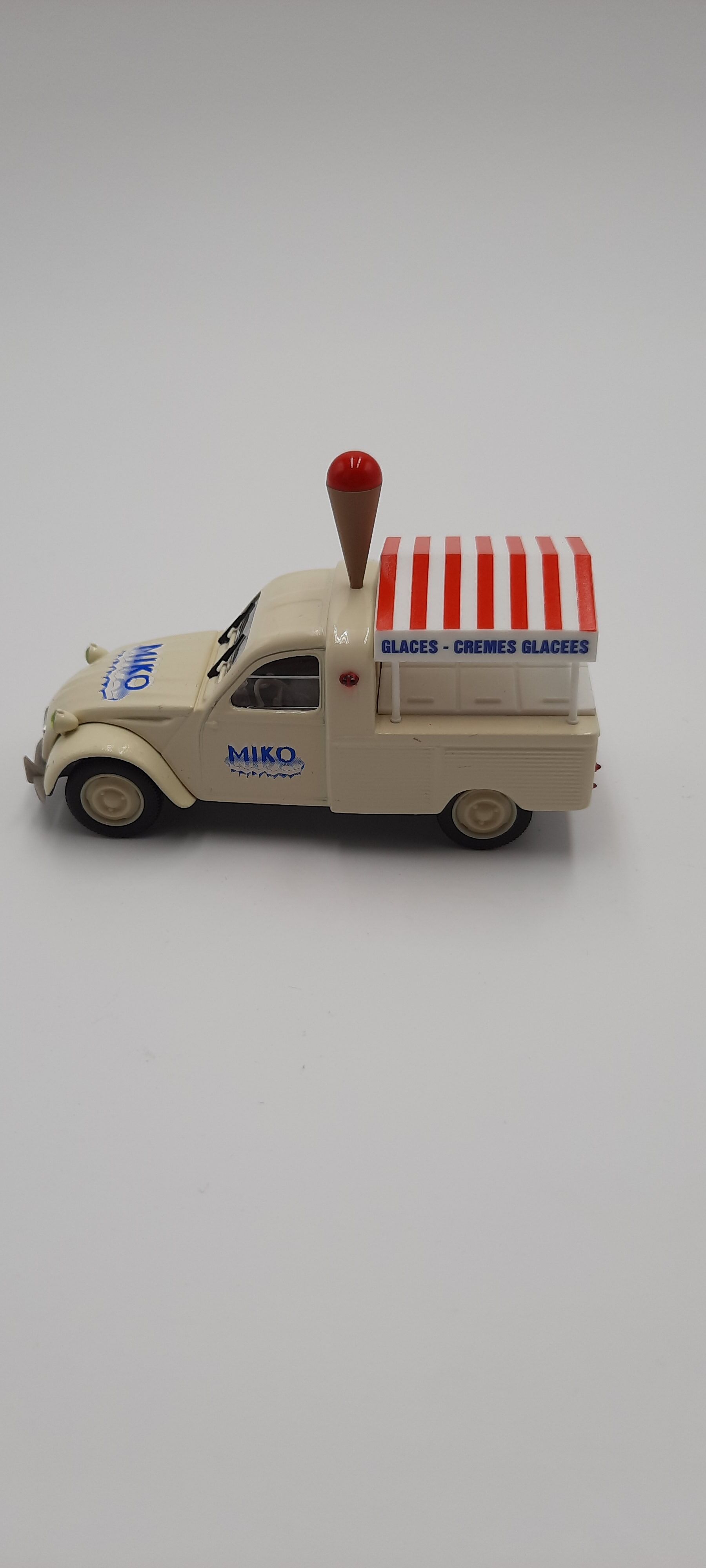 Citroën 2 CV Pick-up 1/43rd Miko