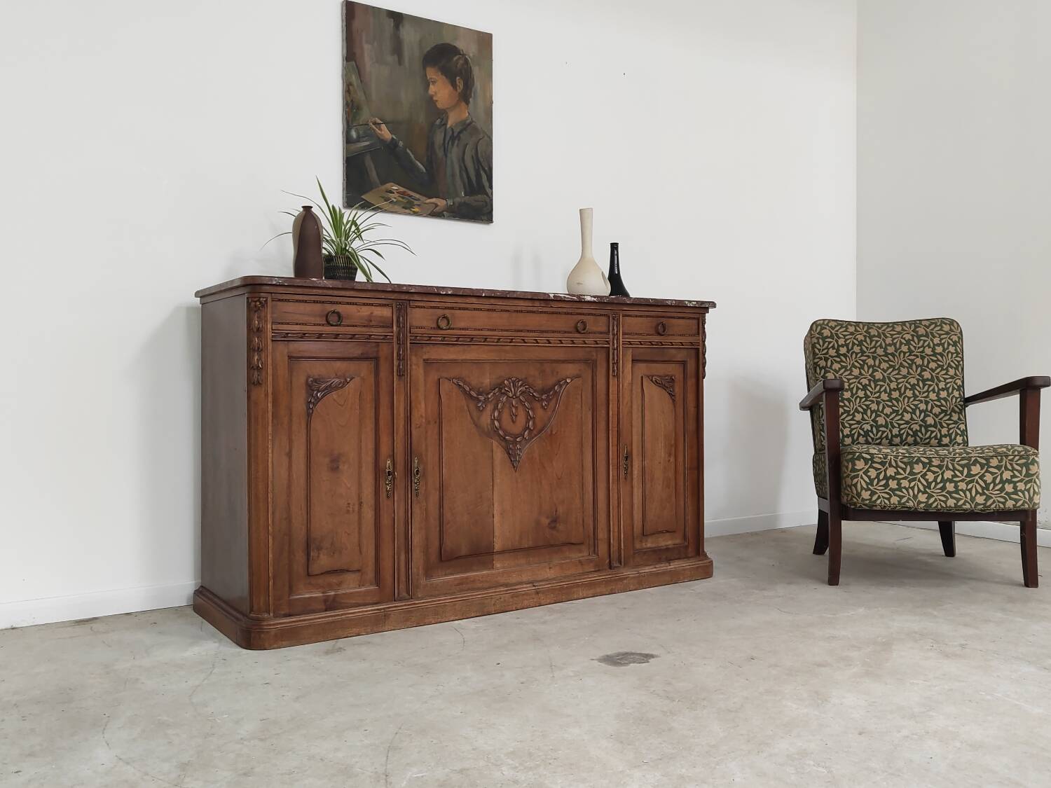 Antique Louis 16 style sideboard, marble