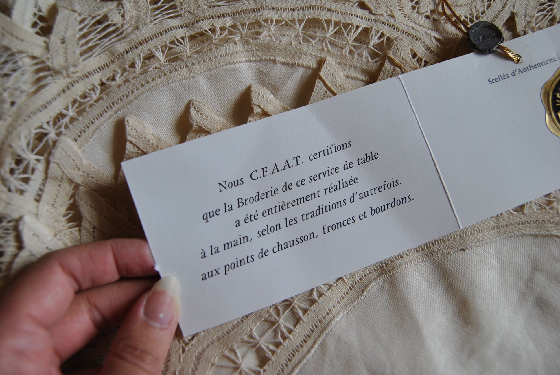 Hand embroidery tablecloth 170x260 + 12 matching towels