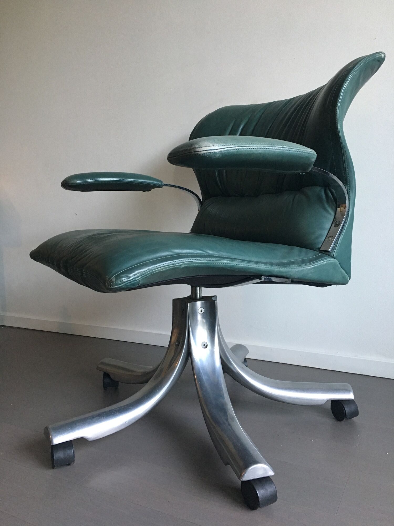 1970's Saporiti lounge chair by Giovanni Offredi