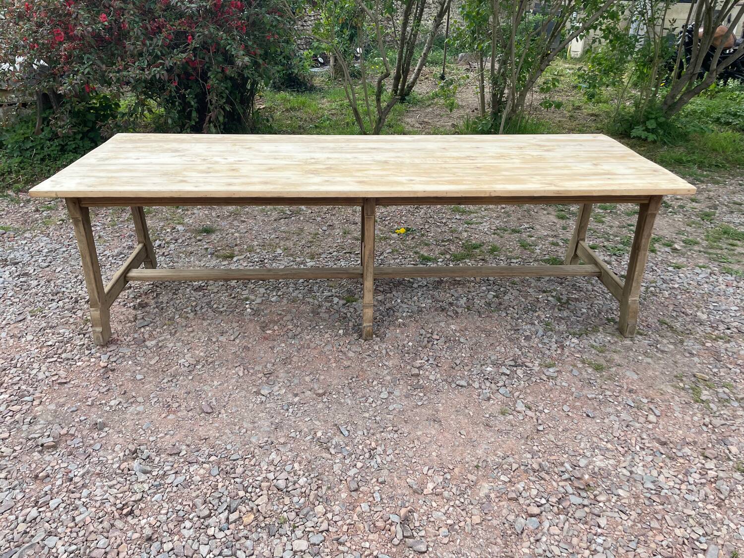 Large farmhouse table