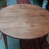Louis Philippe round table