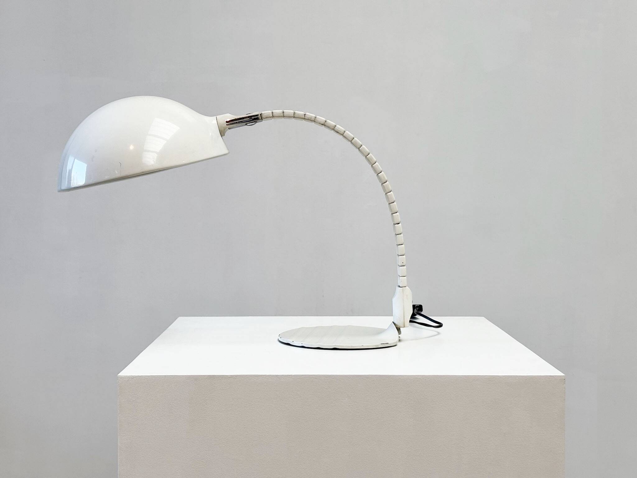 Italian table lamp Flex 660 by Elio Martinelli for Martinelli Luce