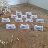 Porcelain knife holder flower pattern