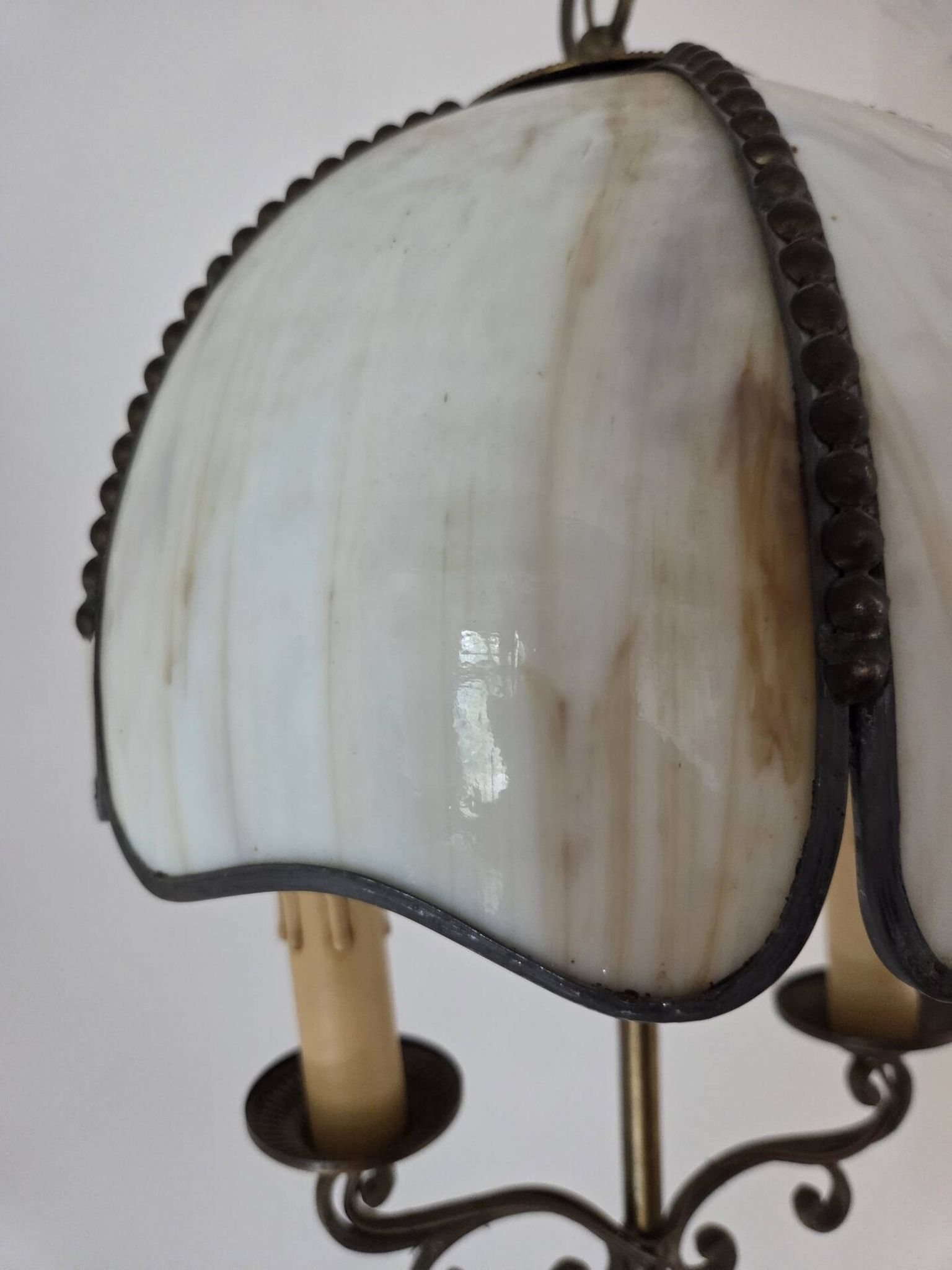 Suspension pâte de verre, style Art Déco 