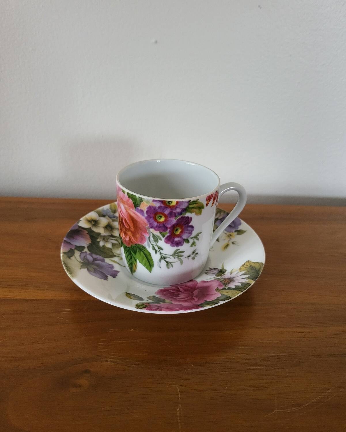 Porcelain Coffee Cup Bill Goldsmith Limoges "Victoria"