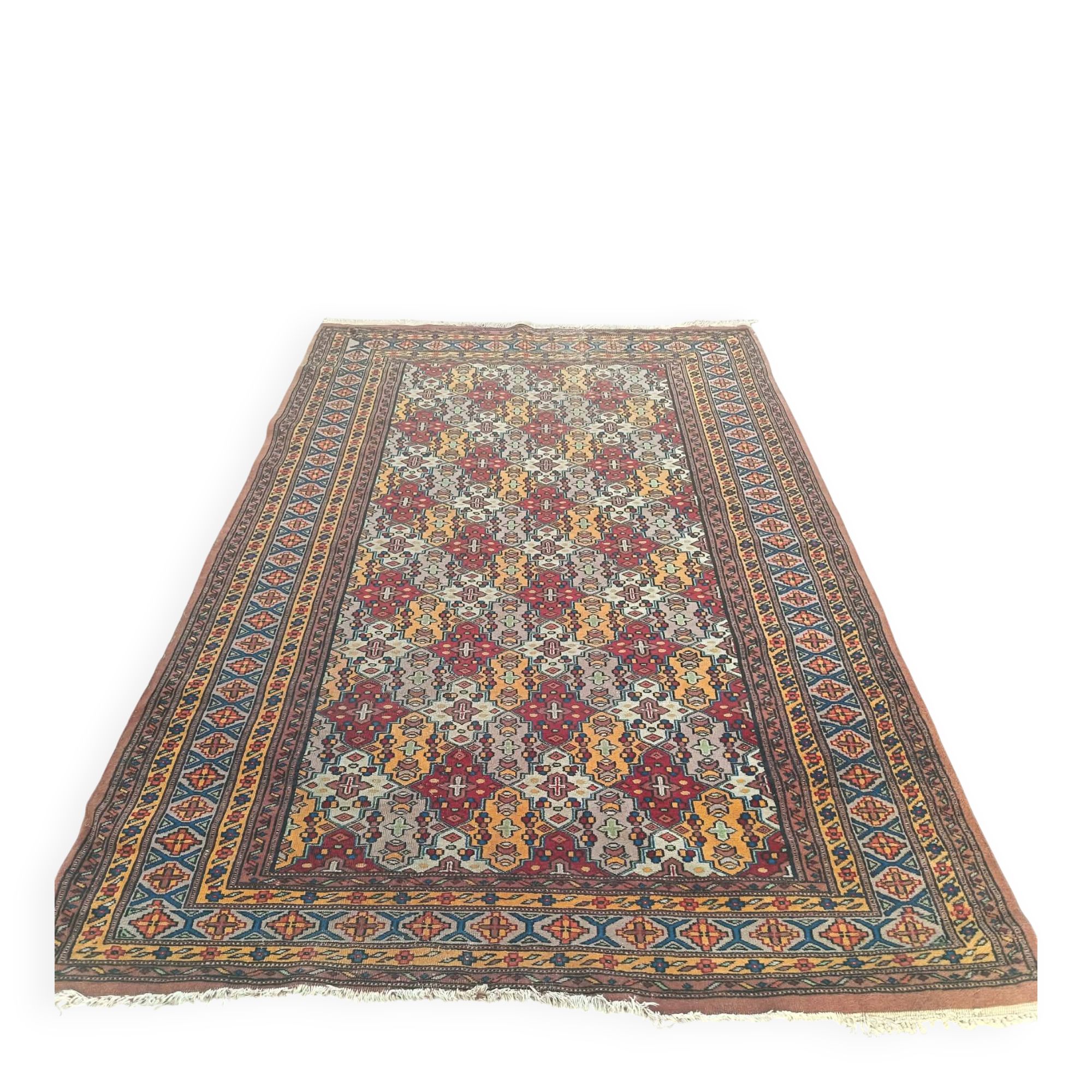 Handmade Pakistani carpet