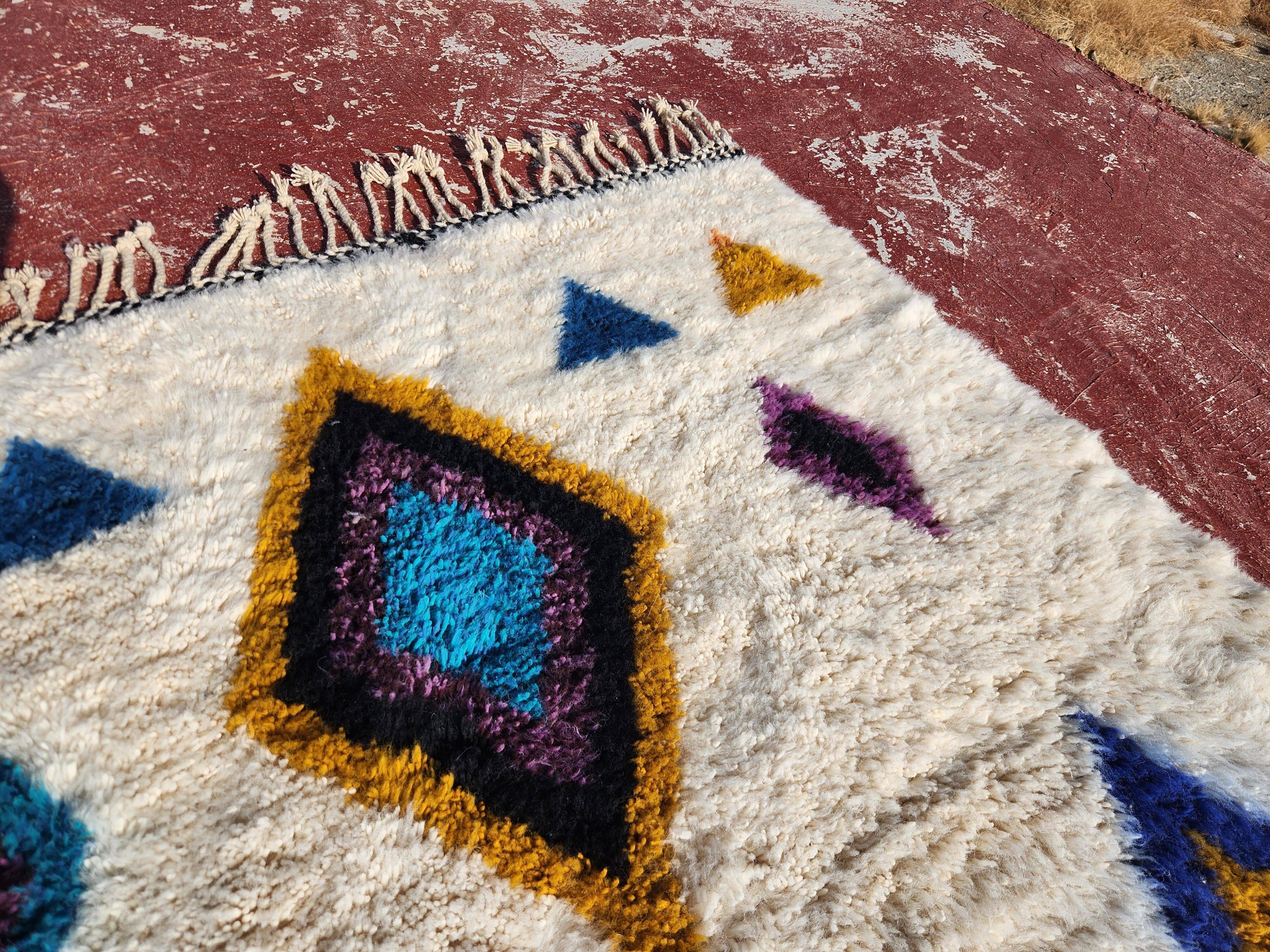 Beni Ouarain rug 250x150 cm in natural wool – Moroccan Berber rug
