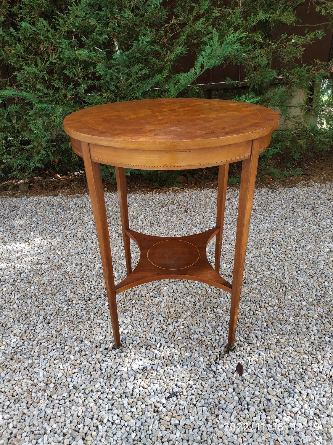 Louis XVI pedestal table