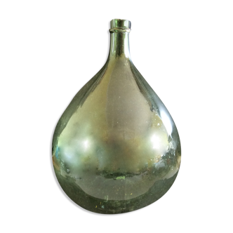 Ancient demijohn