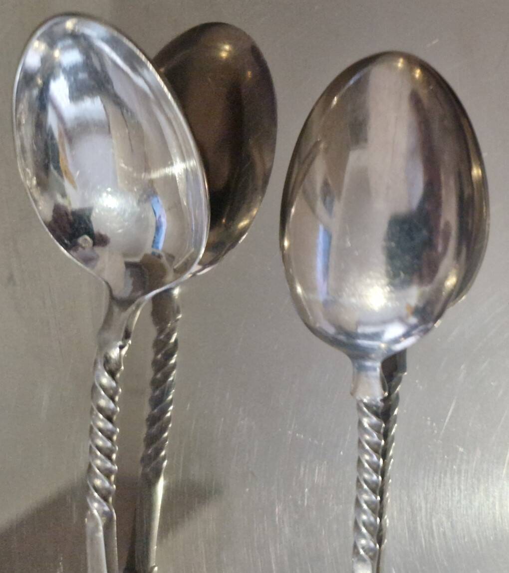 12 petites cuillères Christofle Marly métal argenté modèle mascaron