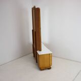 Buffet surmonté d'un miroir triptyque par Jindřich Halabala, Tchécoslovaquie, 1950