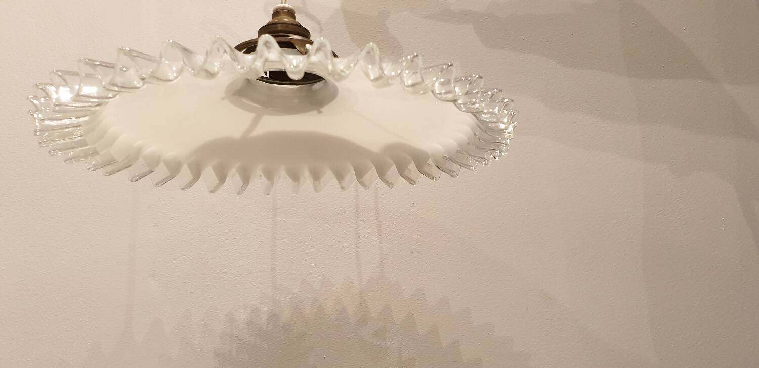 Suspension lampshade in lace opaline 1930s