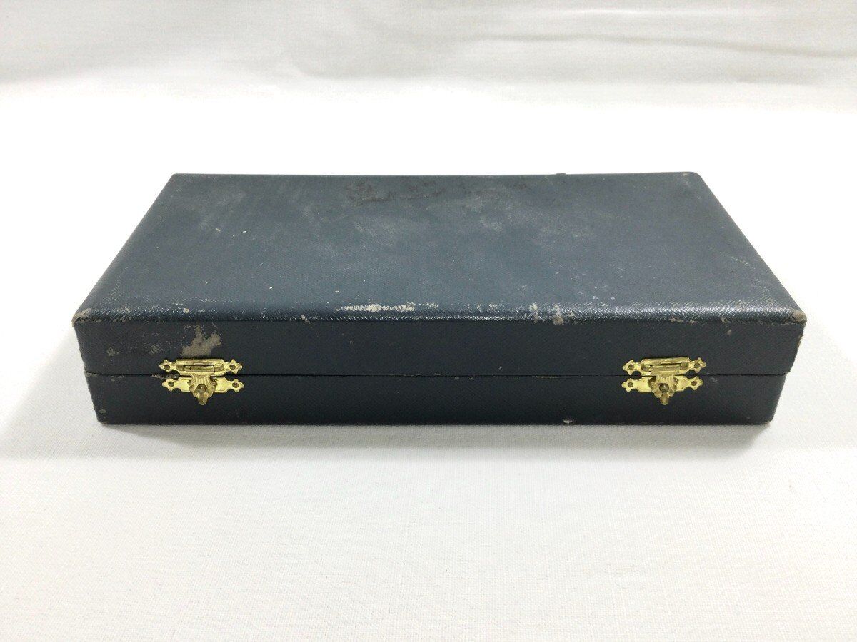 Christofle - Spoon with Vendôme Shell Sauce