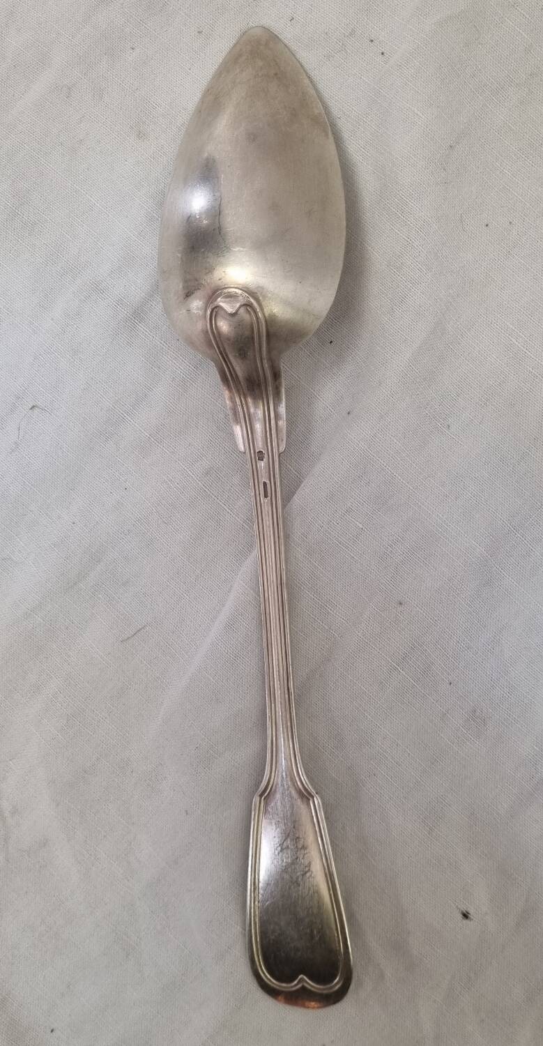 Sauce serving spoon