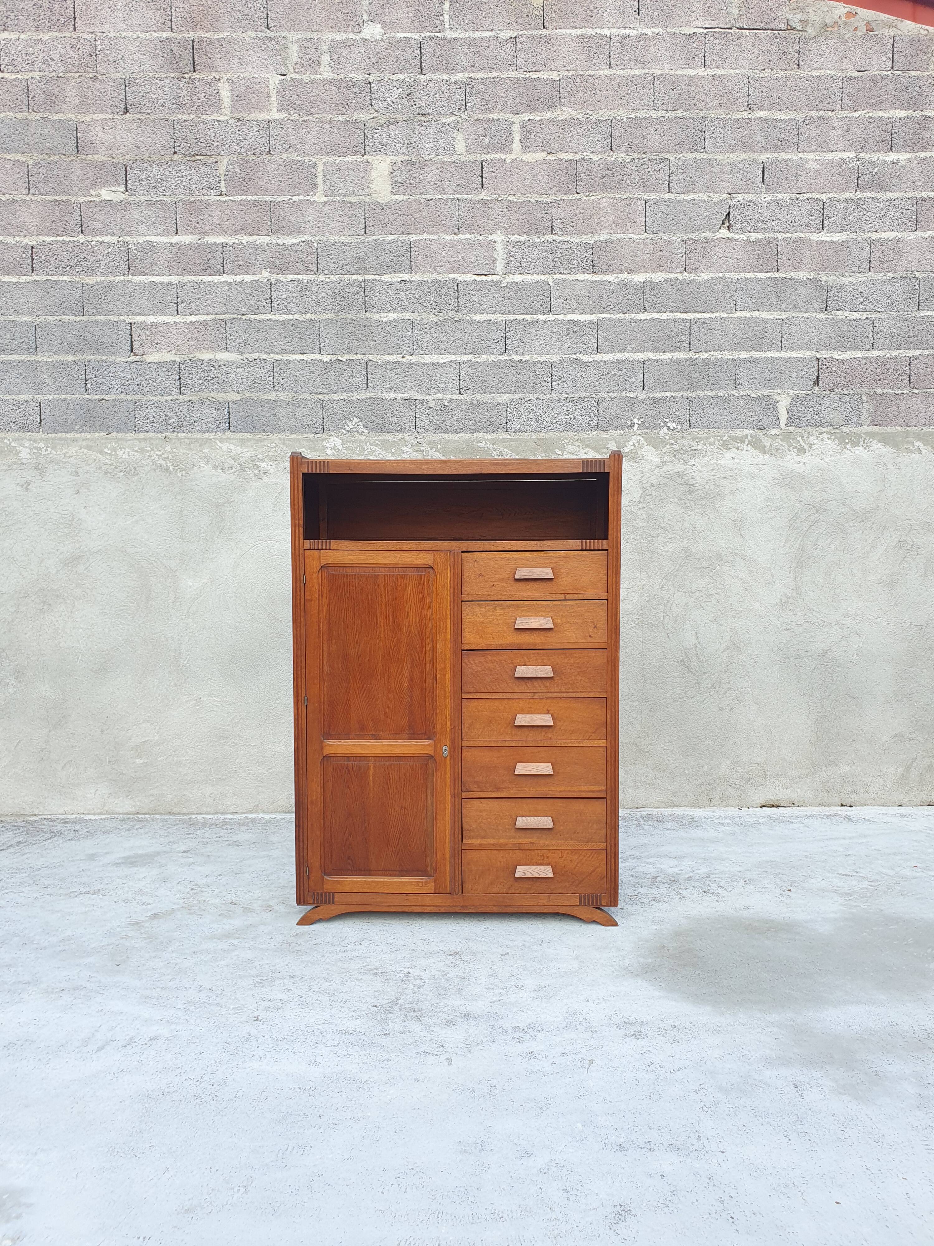 Armoire