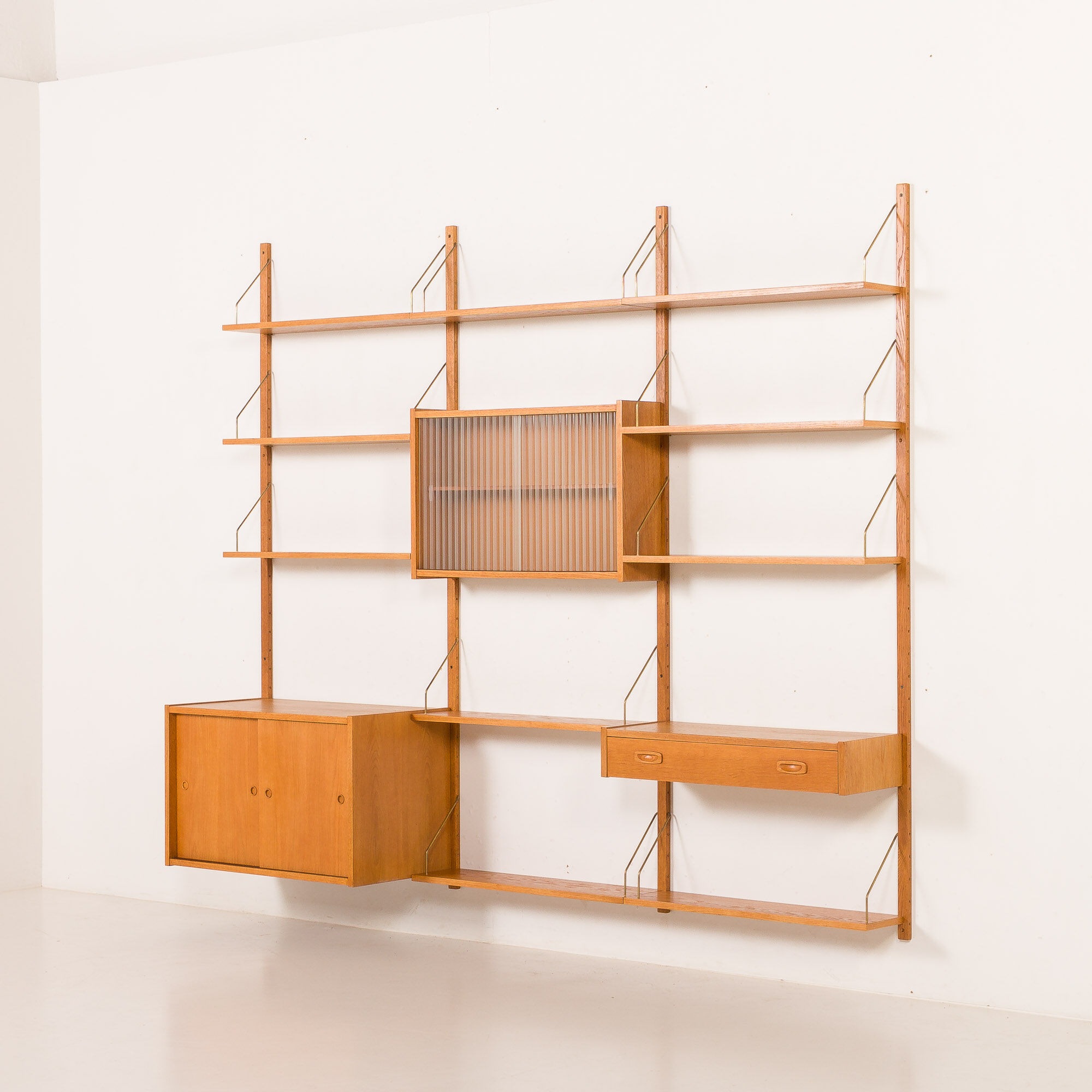 Scandinavian oak wall unit by PS System, Randers, Denmark, 1970s