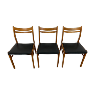 Lot 3 chaises scandinaves, assises similicuir noir