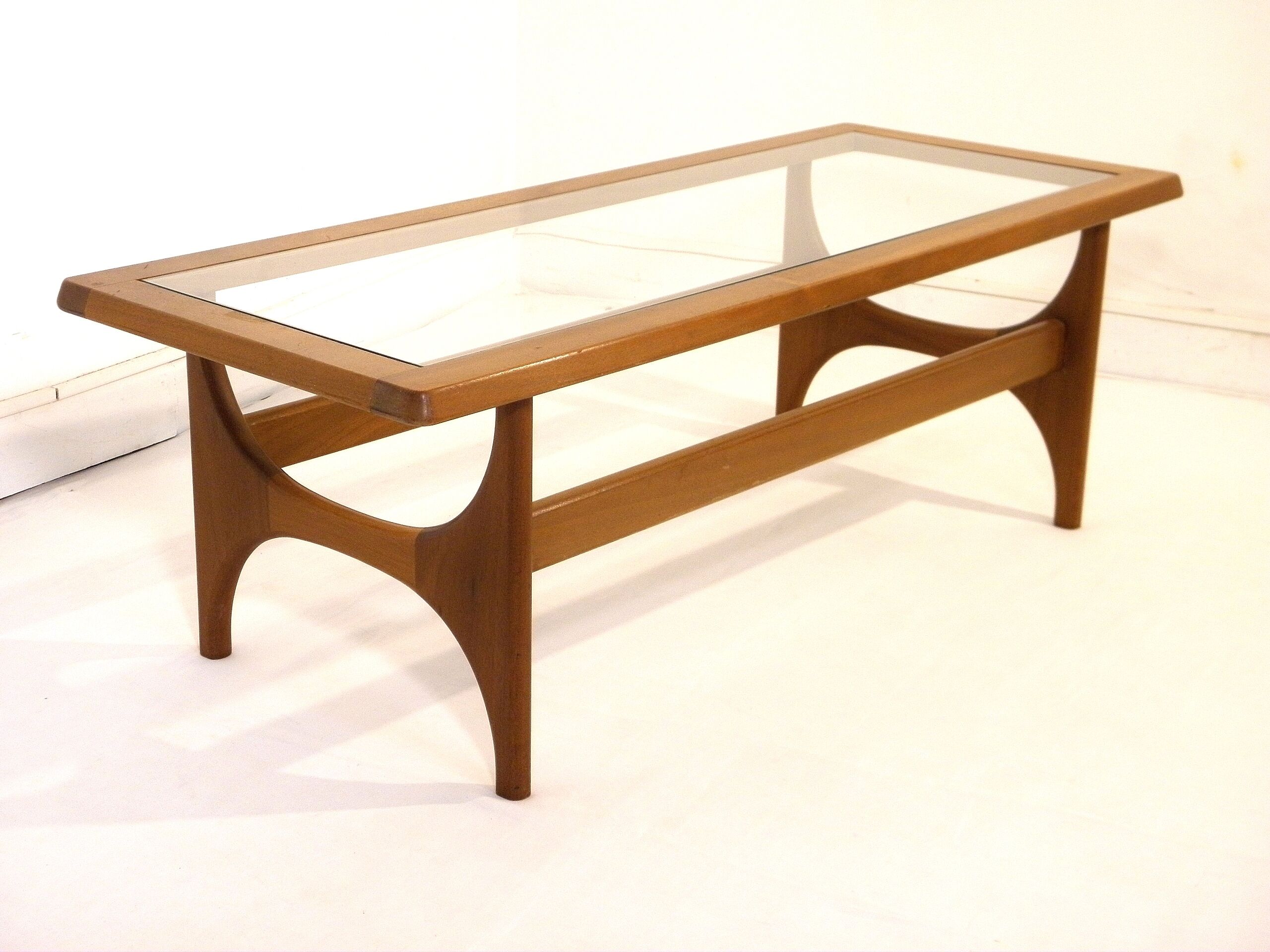 Scandinavian coffee table in teak and glass