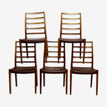 Serie de 5 chaises de Niels O Moller en palissandre de Rio