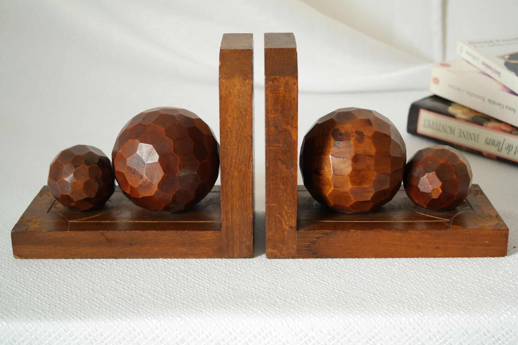 Art Deco bookends in wood faceted balls