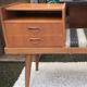 Banc téléphone scandinave rétro