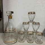 Decanter and digestive glasses
