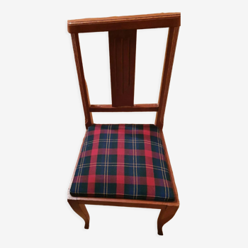 Empire chair