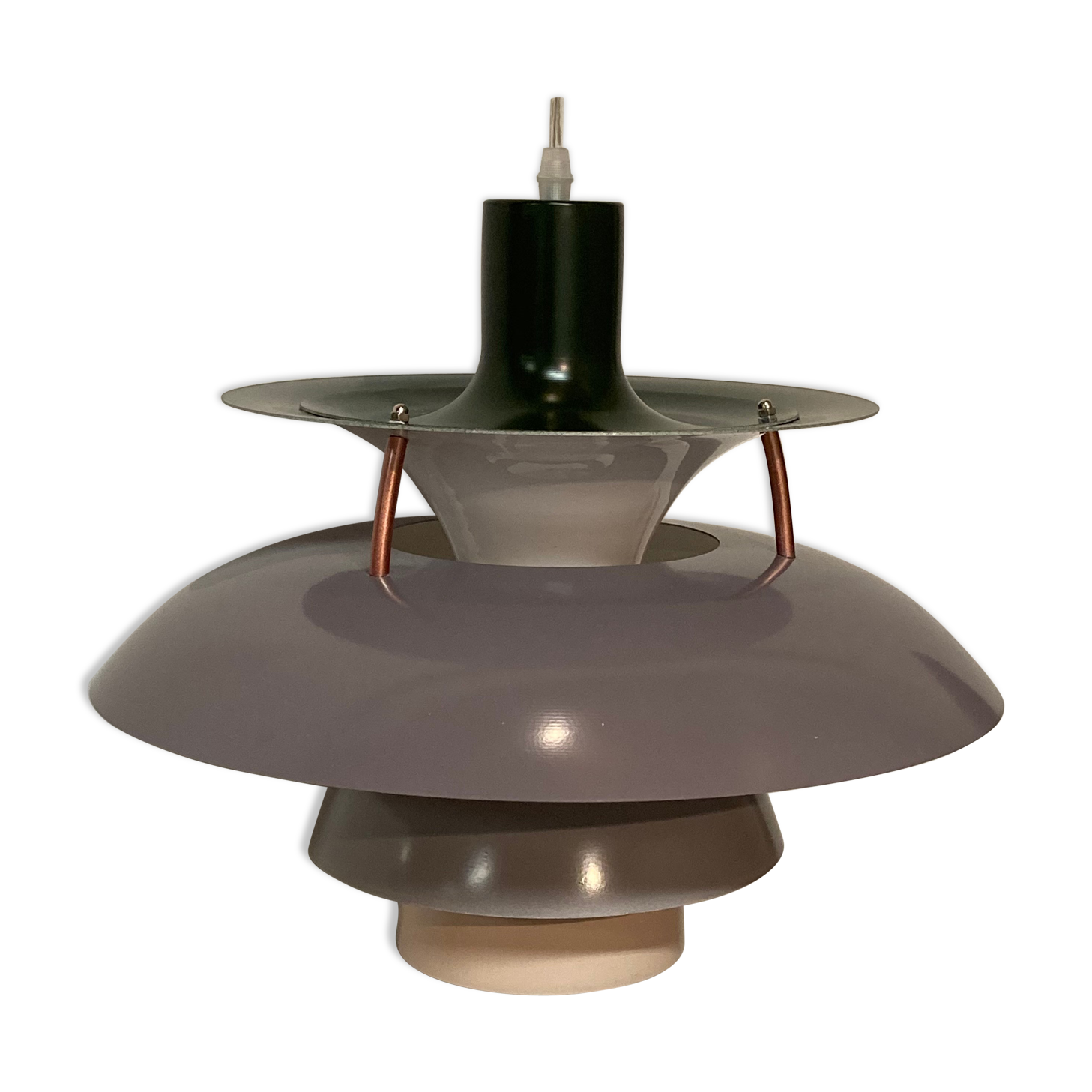 Suspension Louis Poulsen design scandinave