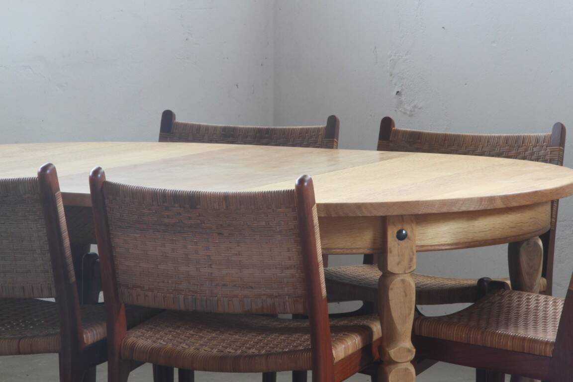 Hans J. Wegner dining chairs in teak model CH-31 by Carl Hansen & Søn