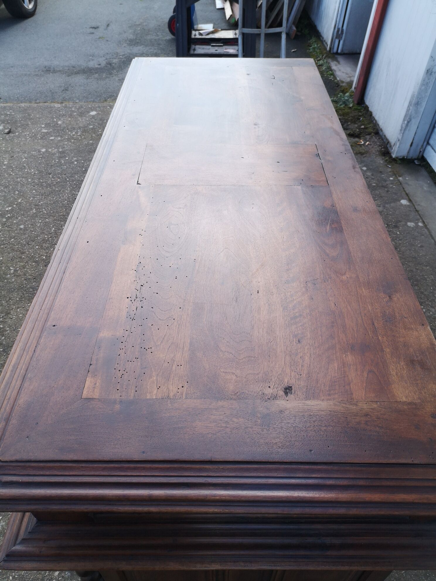 Louis XIII style buffet