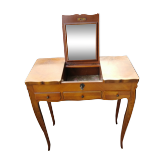 1950s tackle hairdresser with 3 drawers