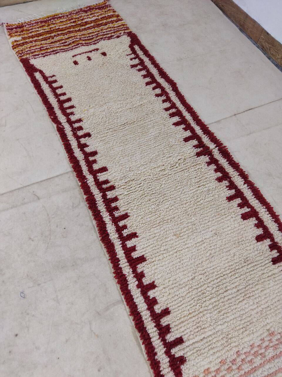 Handmade moroccan berber rug 317 x 80 cm