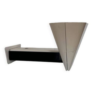 Vintage modernist wall lamp, cream and black lacquered metal, Italy 1970s
