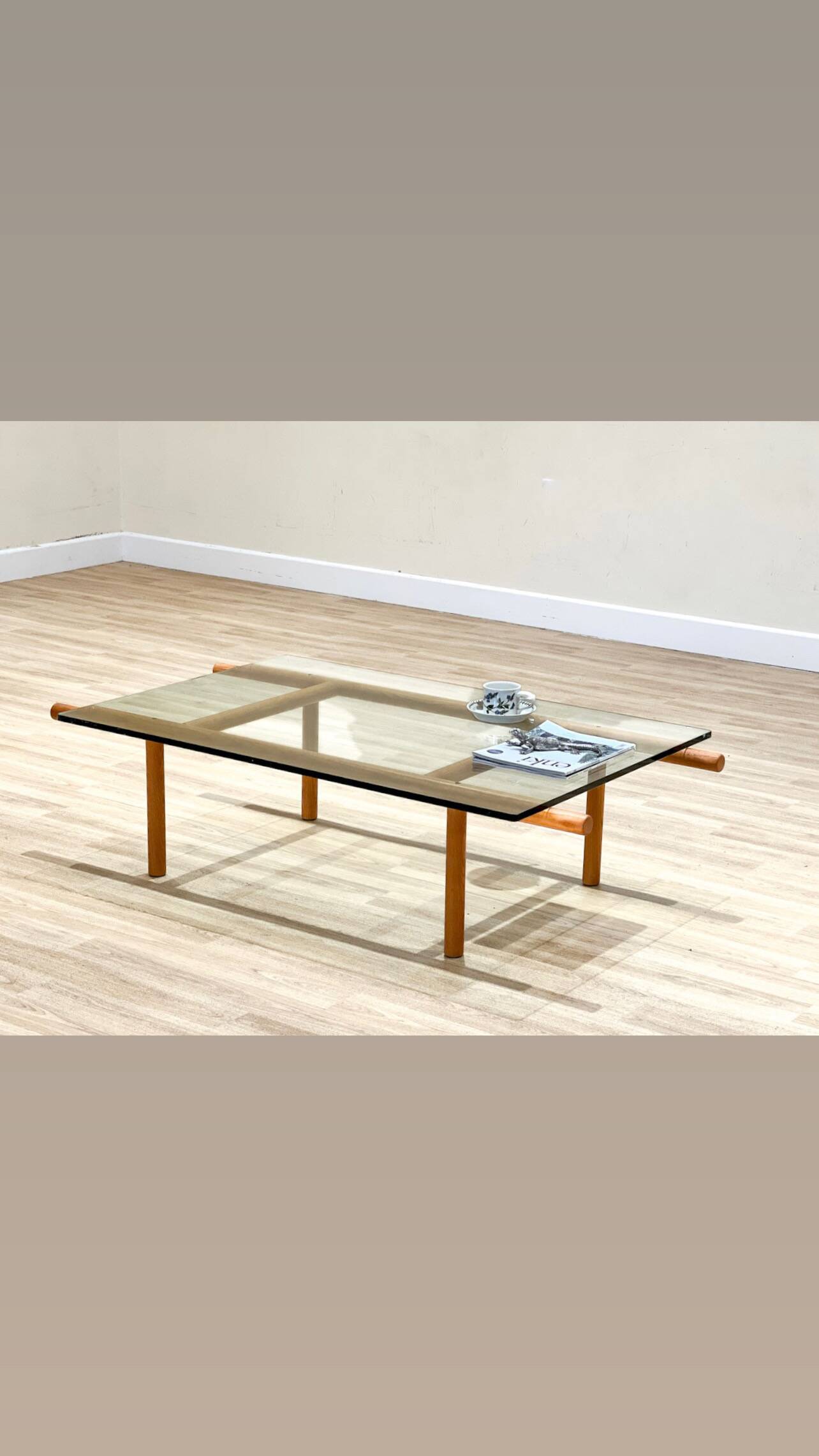 Vico Magistretti coffee table (Cassina)