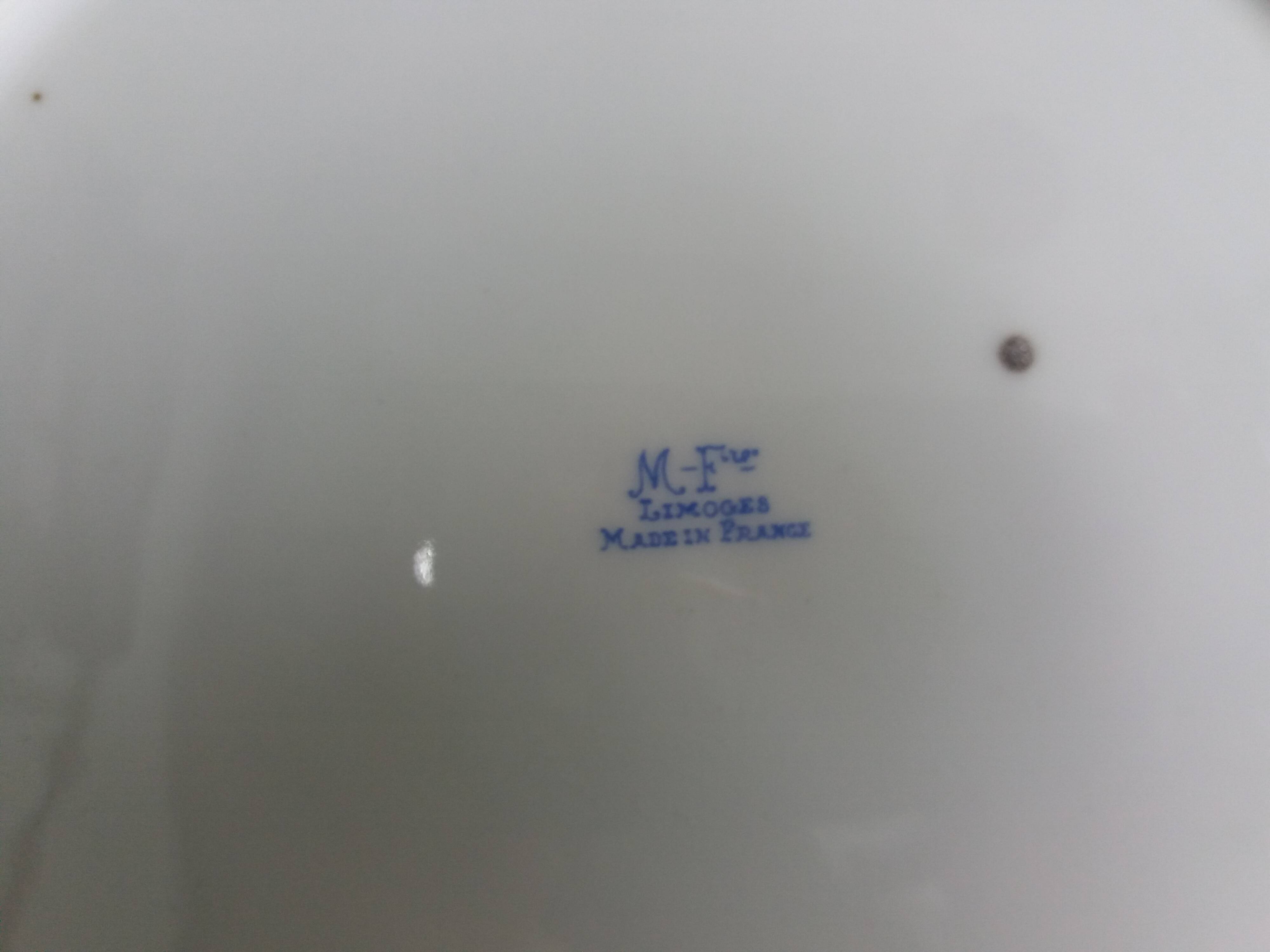 Deep dish in Limoges porcelain, Michelaud Frères