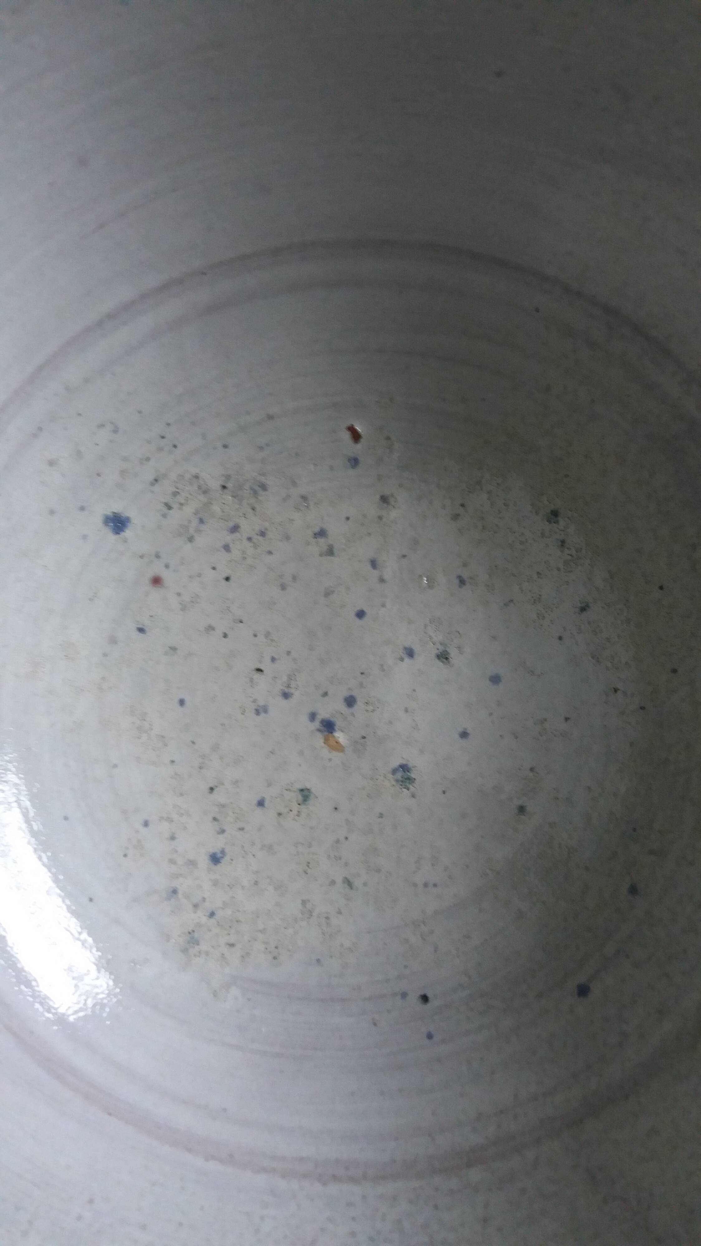 Empty pocket bowl signed Le Murier Gustave and Micheline Reynaud, Vallauris