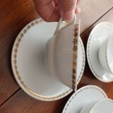 3 Couleuvre porcelain tea cups